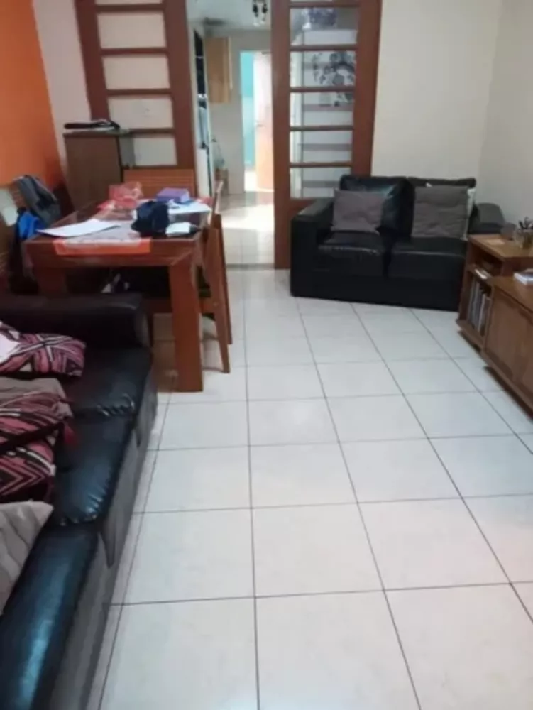 Apartamento à venda com 2 quartos, 42m² - Foto 2