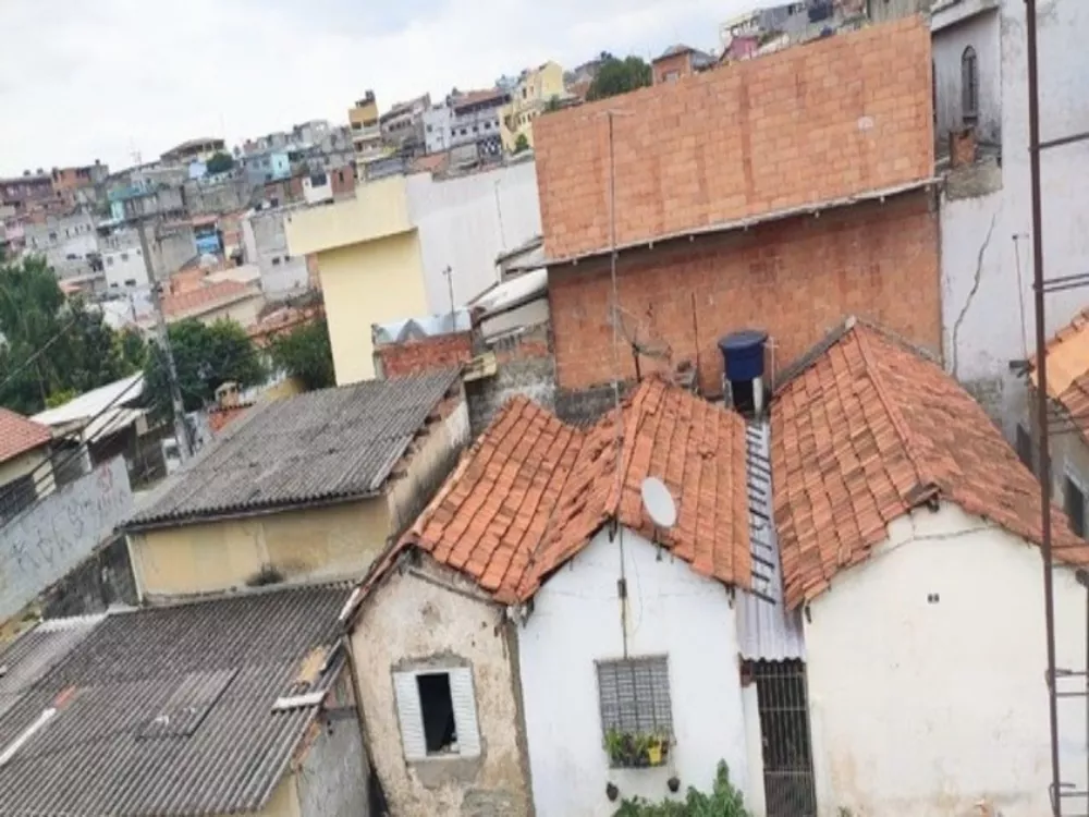 Terreno, 180 m² - Foto 1