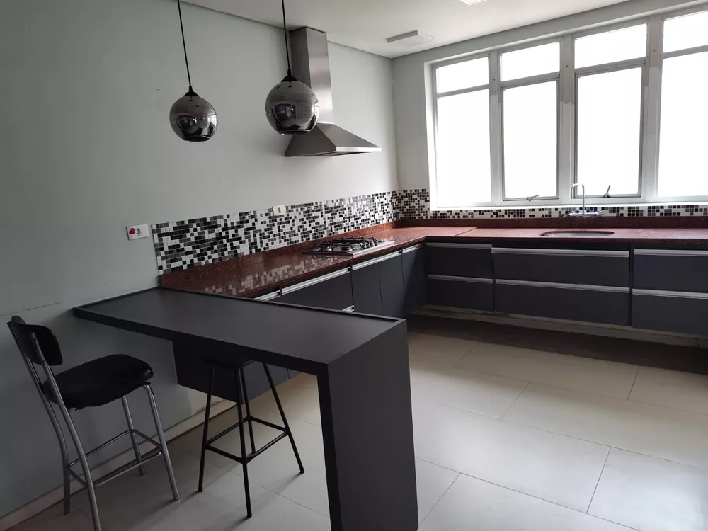 Apartamento à venda com 3 quartos, 252m² - Foto 8