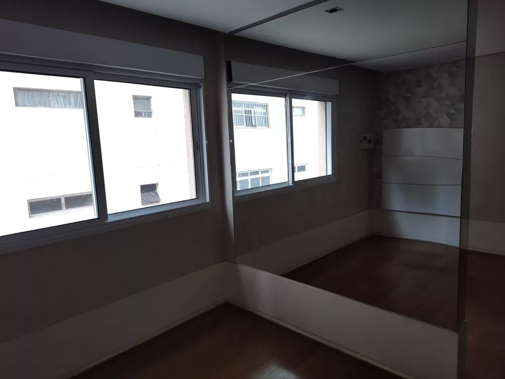 Apartamento à venda com 3 quartos, 252m² - Foto 19