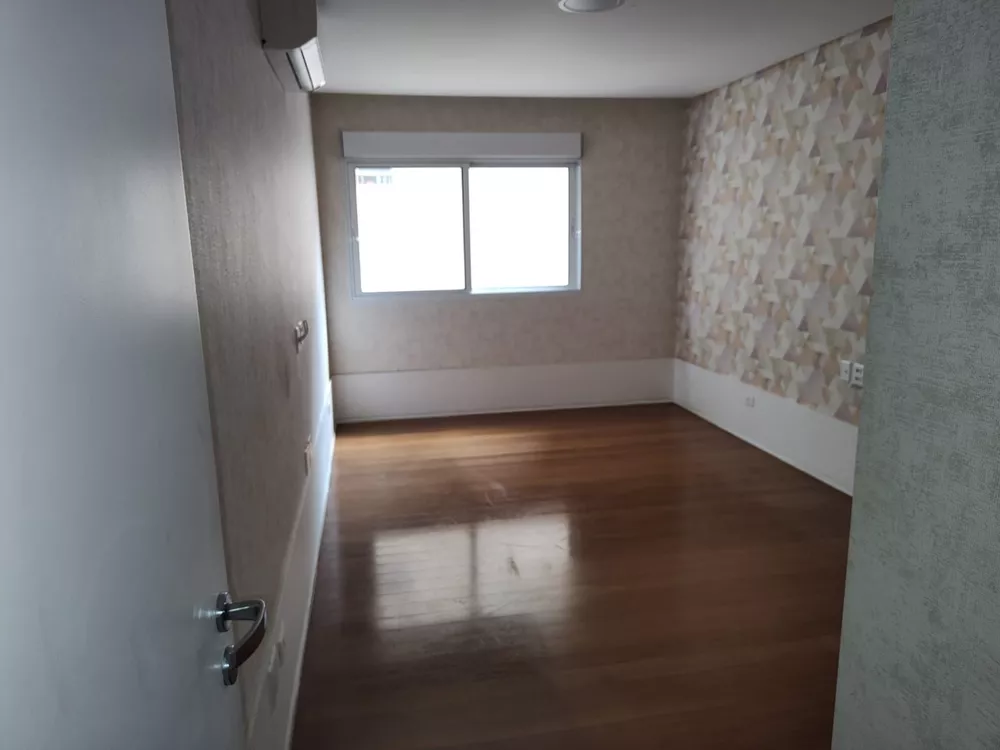 Apartamento à venda com 3 quartos, 252m² - Foto 23