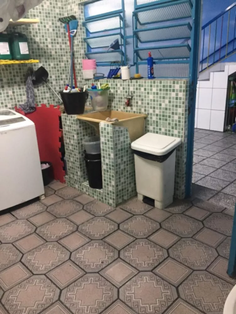 Depósito-Galpão, 570 m² - Foto 1