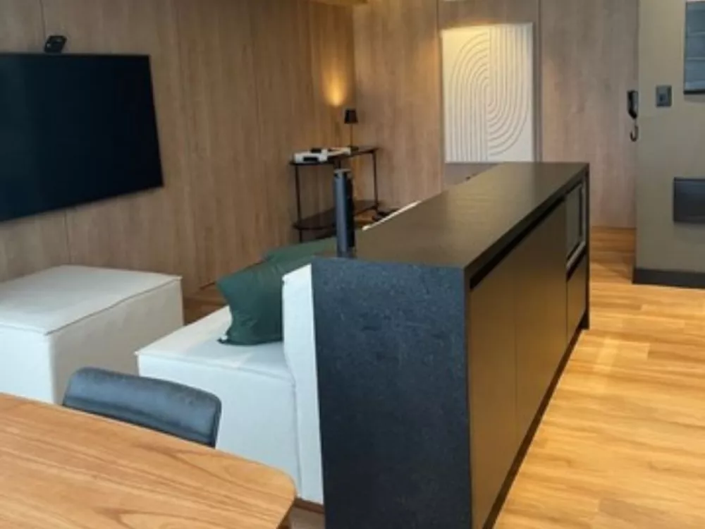 Apartamento à venda com 2 quartos, 63m² - Foto 1