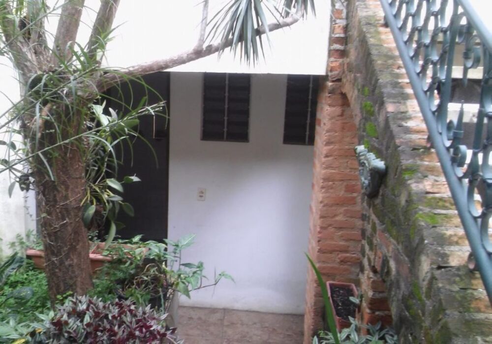 Casa, 2 quartos, 360 m² - Foto 1