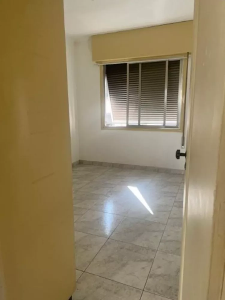 Apartamento à venda com 2 quartos, 70m² - Foto 5