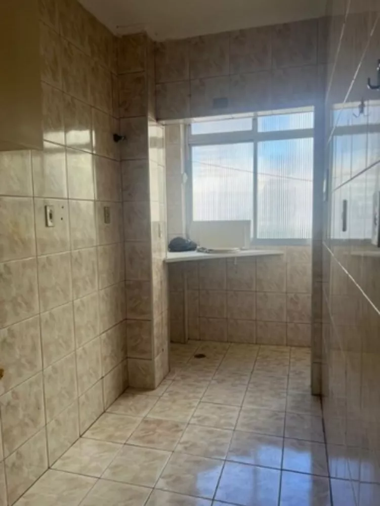 Apartamento à venda com 2 quartos, 70m² - Foto 8