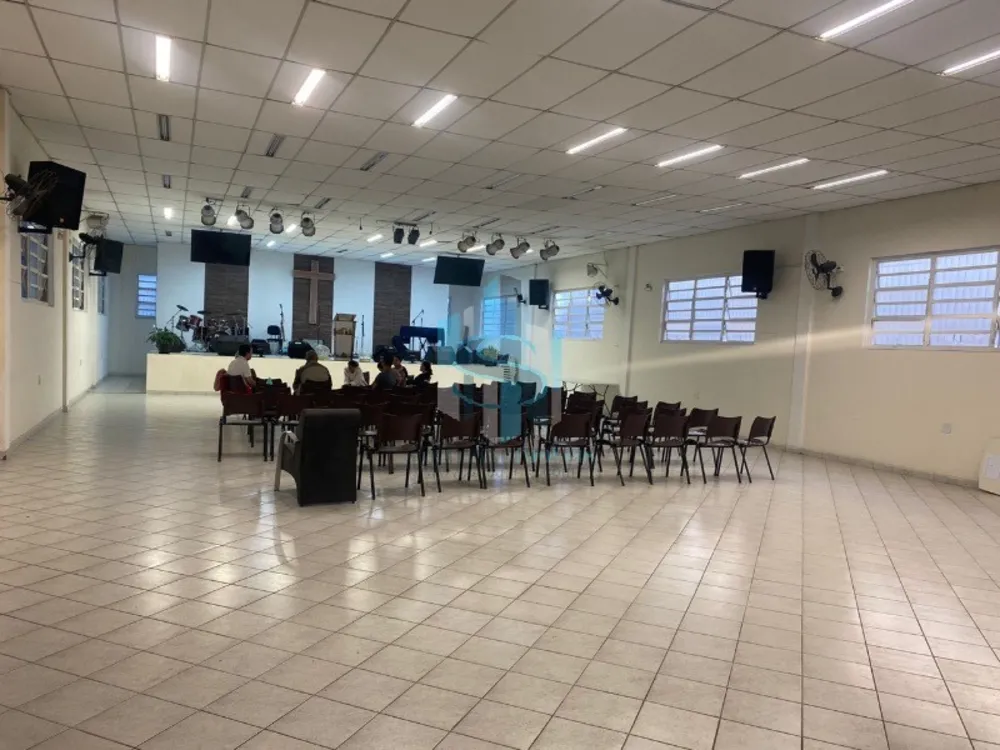 Prédio Inteiro, 600 m² - Foto 1