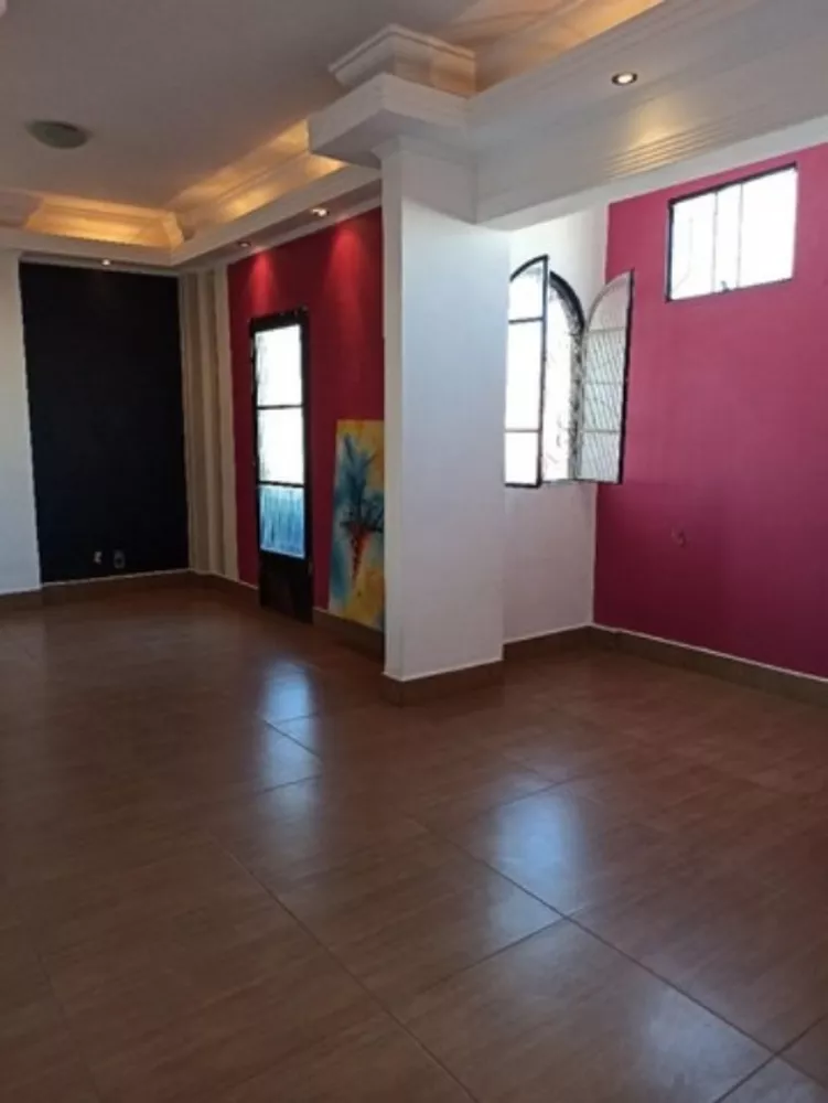 Apartamento à venda com 3 quartos, 117m² - Foto 3