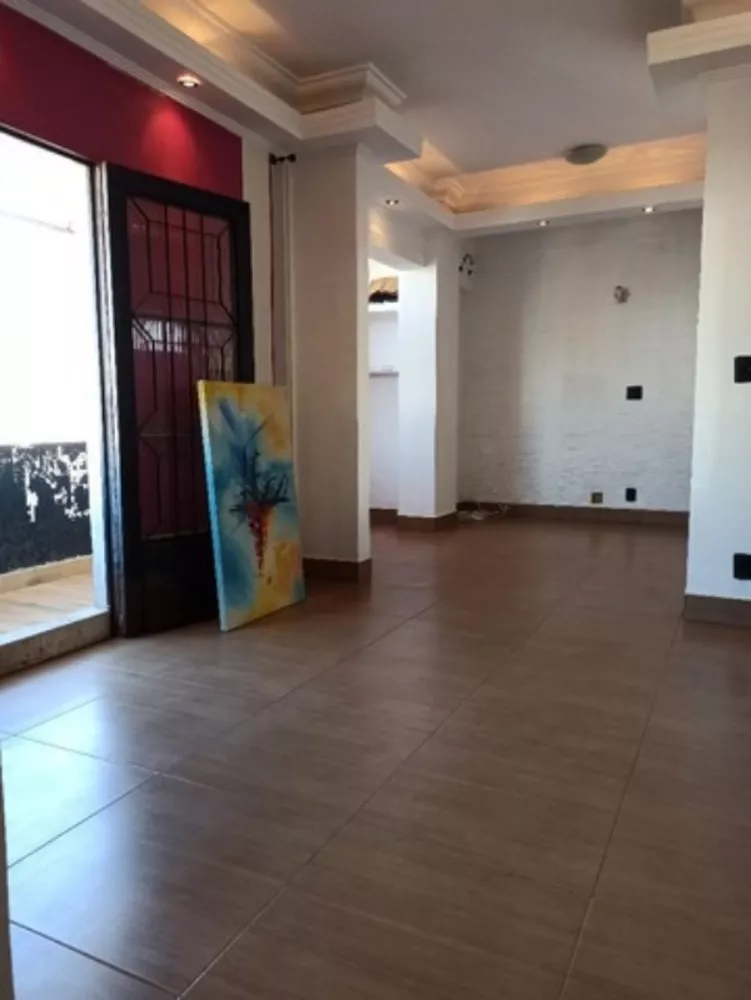 Apartamento à venda com 3 quartos, 117m² - Foto 1