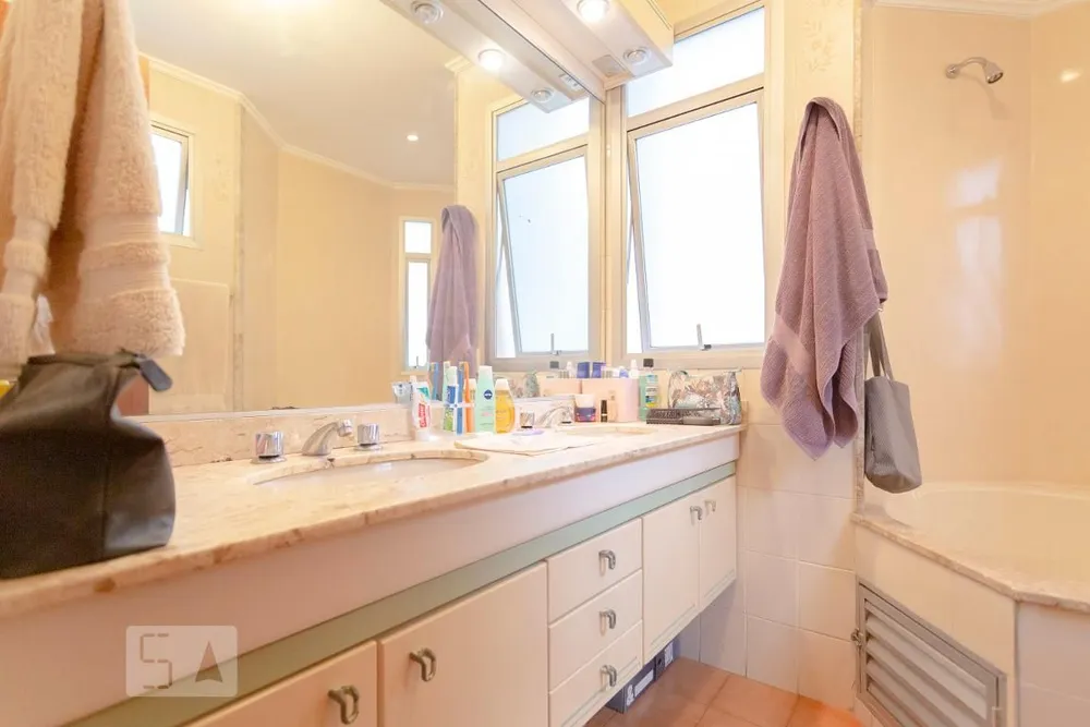 Apartamento, 3 quartos, 198 m² - Foto 4