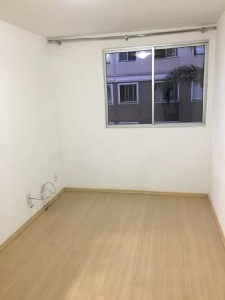 Apartamento à venda com 2 quartos, 44m² - Foto 1