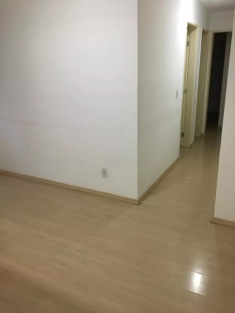 Apartamento à venda com 2 quartos, 44m² - Foto 2