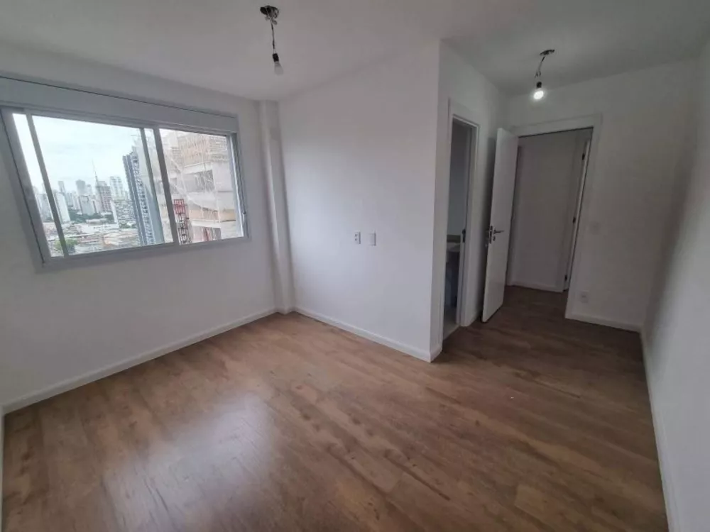 Apartamento à venda com 2 quartos, 84m² - Foto 3