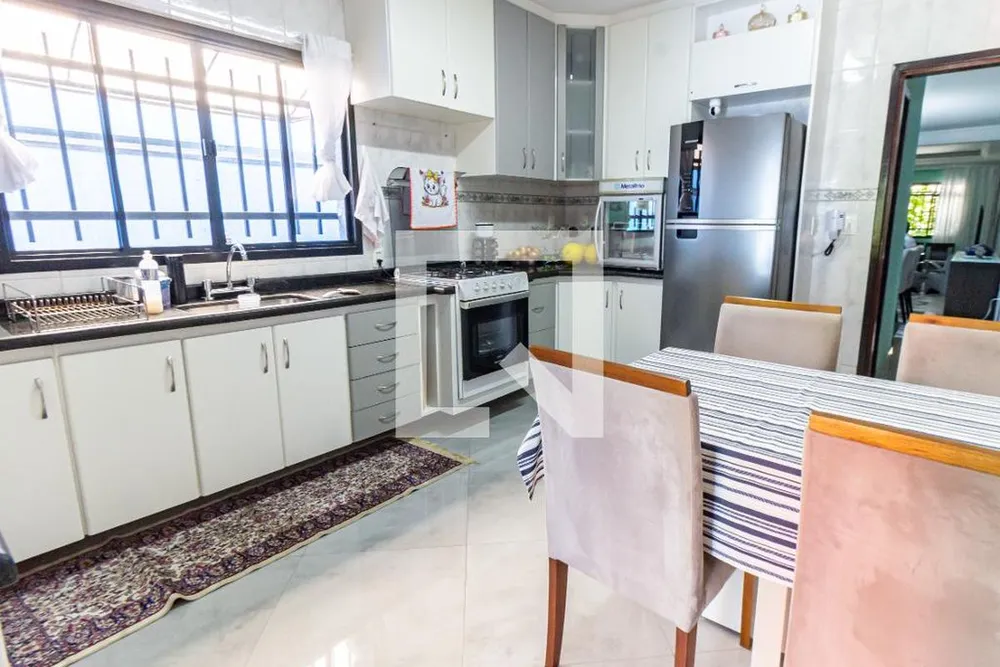 Casa, 3 quartos, 200 m² - Foto 8