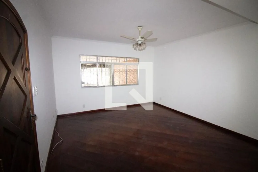Casa, 3 quartos, 200 m² - Foto 2