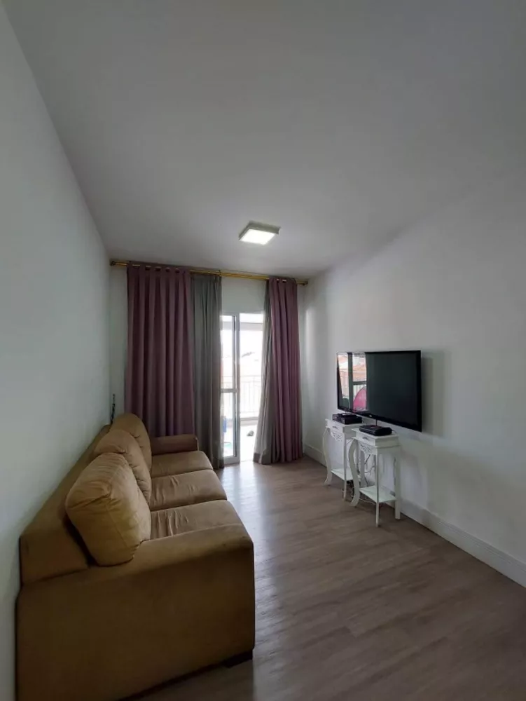 Apartamento à venda com 2 quartos, 76m² - Foto 1