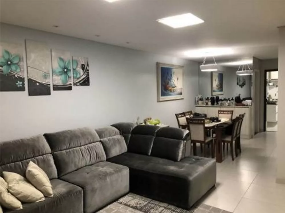 Casa à venda com 3 quartos, 193m² - Foto 2