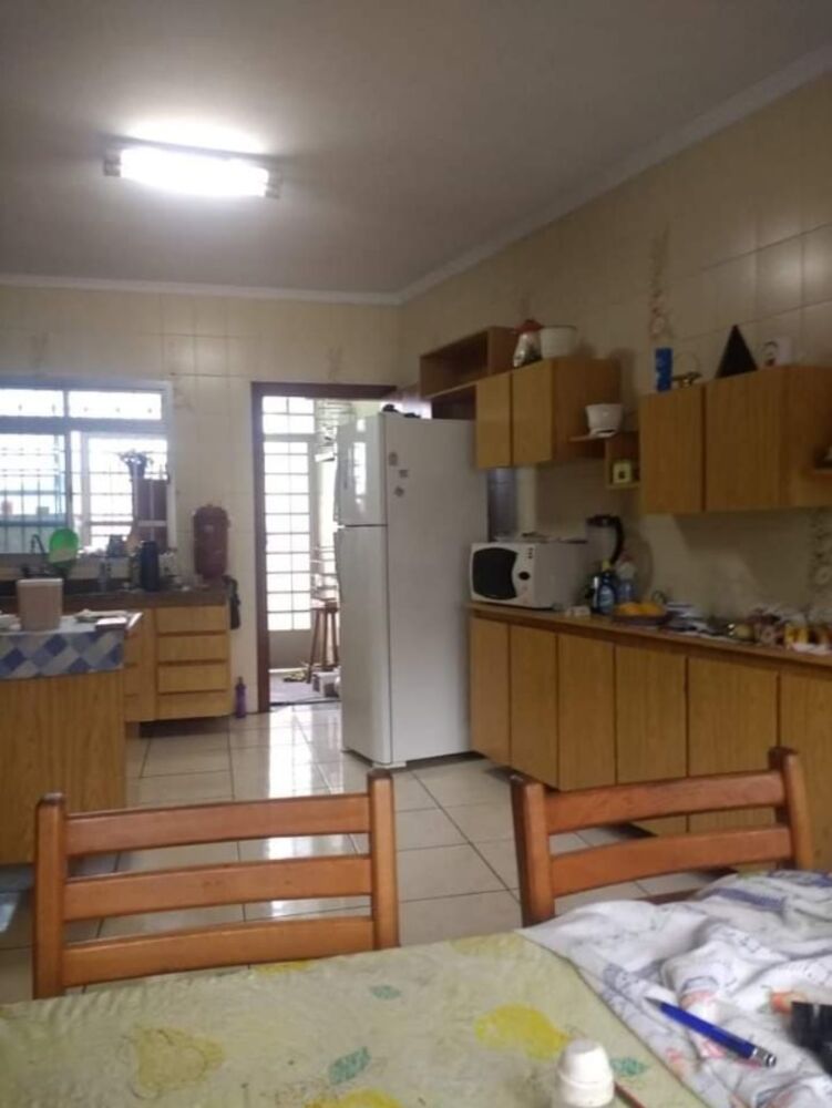 Casa, 4 quartos, 270 m² - Foto 19