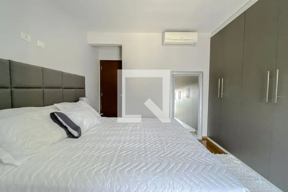 Casa, 3 quartos, 240 m² - Foto 3