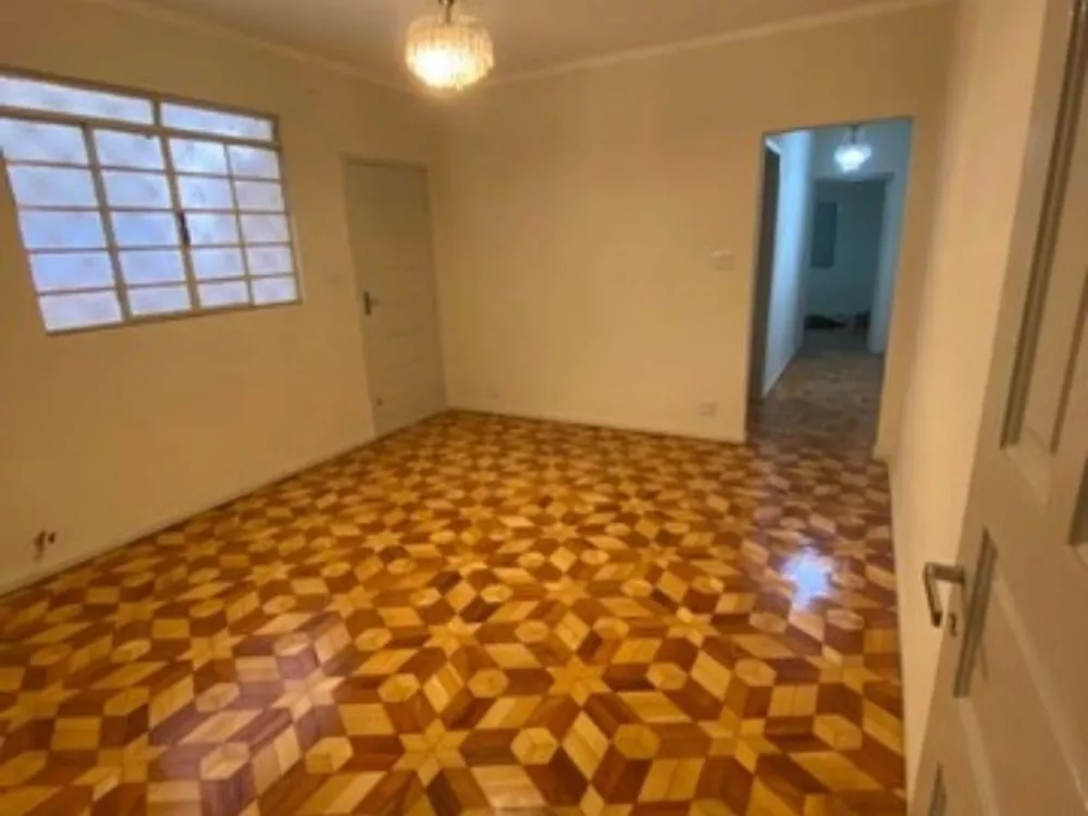 Casa à venda com 4 quartos, 125m² - Foto 1