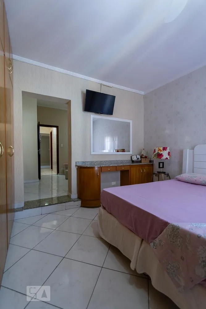 Casa, 2 quartos, 236 m² - Foto 4
