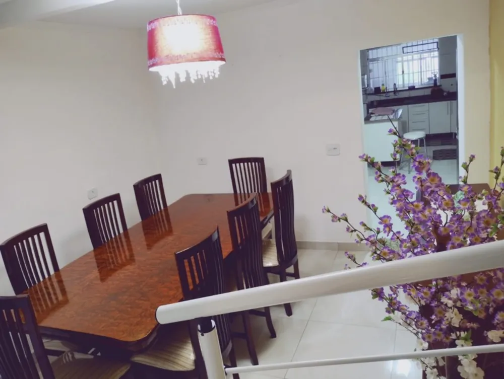 Casa, 3 quartos, 225 m² - Foto 2