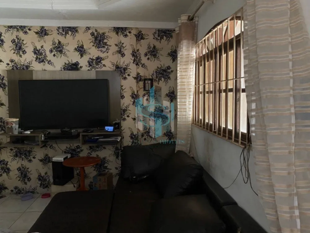 Casa, 4 quartos, 200 m² - Foto 1