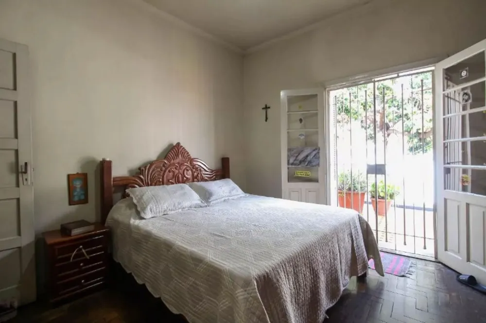 Casa, 4 quartos, 160 m² - Foto 1