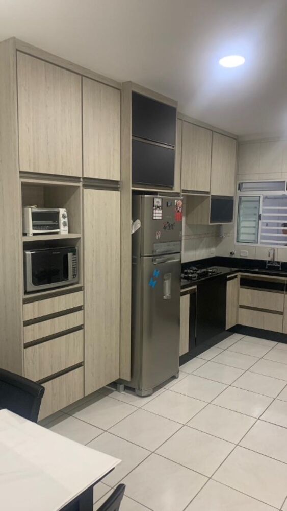 Casa, 3 quartos, 200 m² - Foto 2