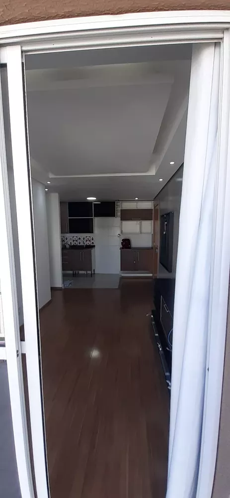 Apartamento à venda com 2 quartos, 49m² - Foto 4