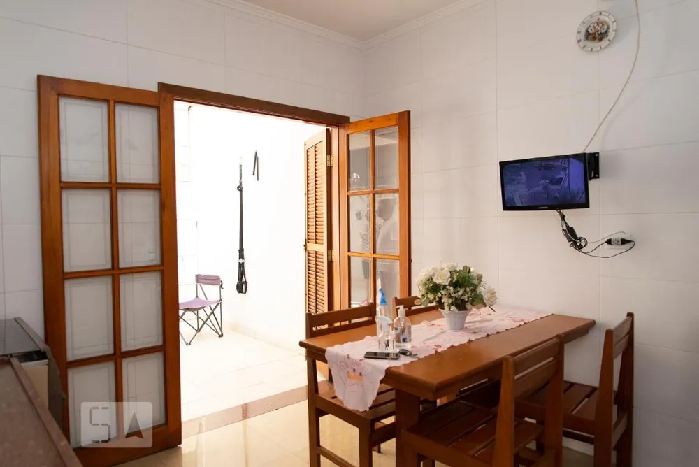 Casa, 2 quartos, 160 m² - Foto 1