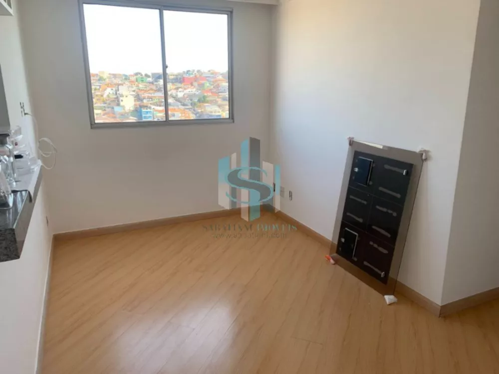 Apartamento à venda com 2 quartos, 45m² - Foto 2