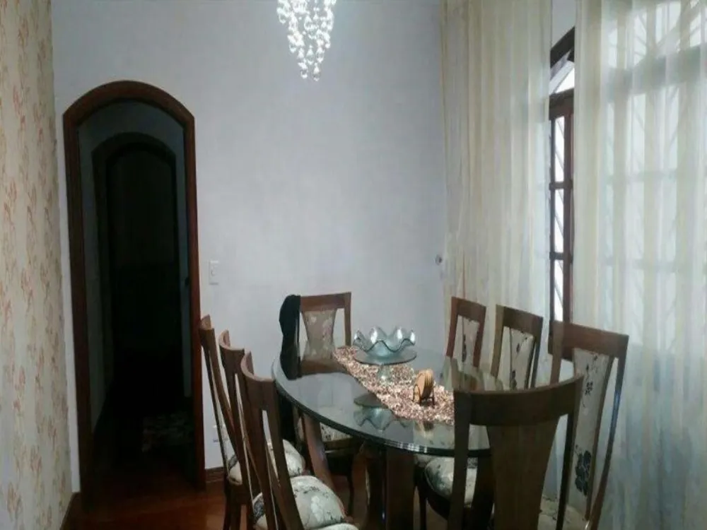 Casa, 5 quartos, 450 m² - Foto 1
