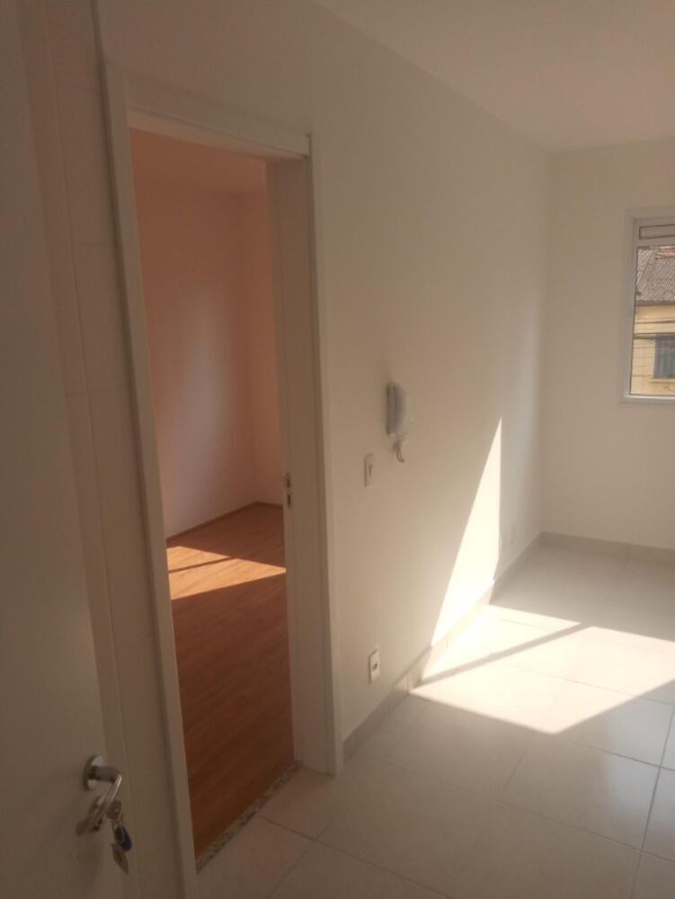 Apartamento, 1 quarto, 27 m² - Foto 2