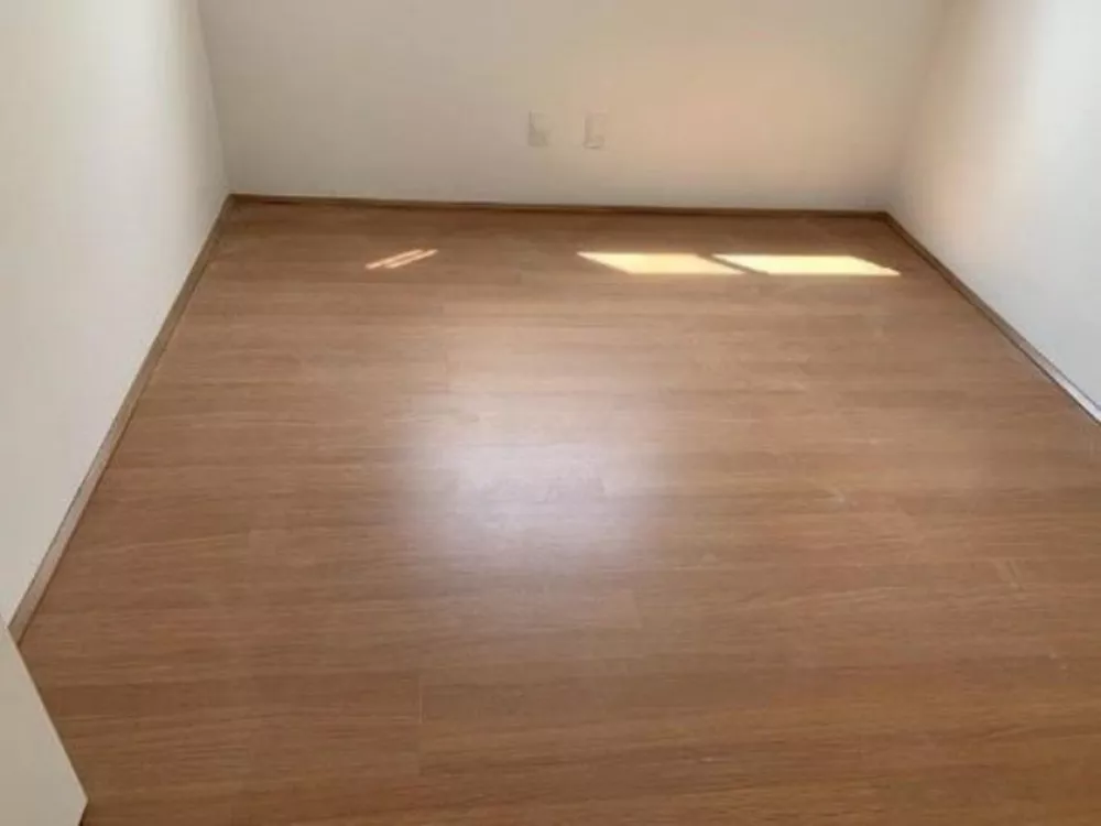 Apartamento à venda com 2 quartos, 43m² - Foto 2