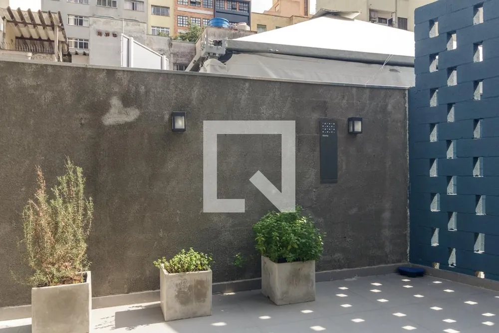 Apartamento, 1 quarto, 27 m² - Foto 2