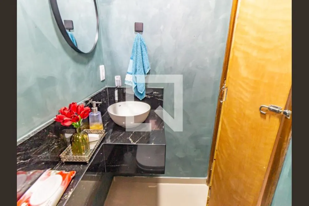 Casa, 3 quartos, 192 m² - Foto 1