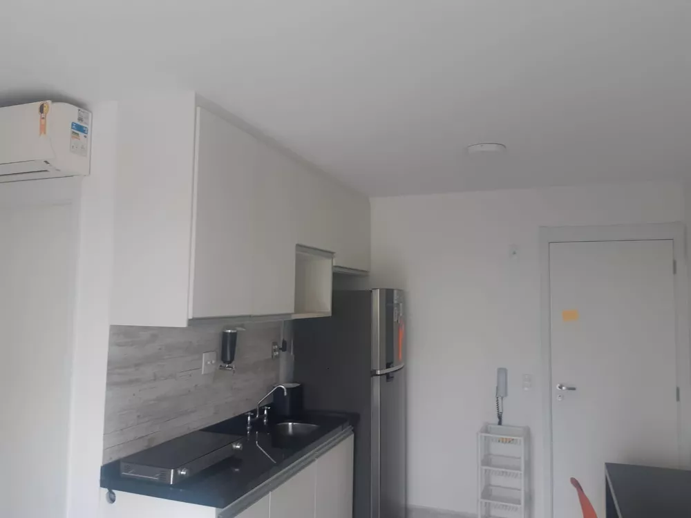 Apartamento à venda com 1 quarto, 27m² - Foto 4