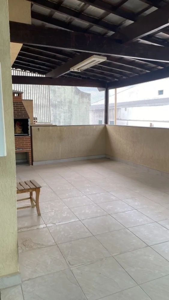 Casa, 3 quartos, 240 m² - Foto 2