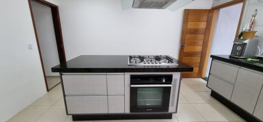 Casa, 3 quartos, 230 m² - Foto 3