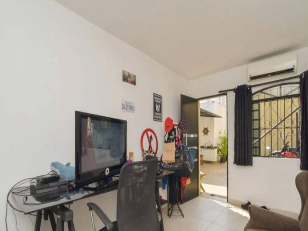 Casa, 6 quartos, 200 m² - Foto 3