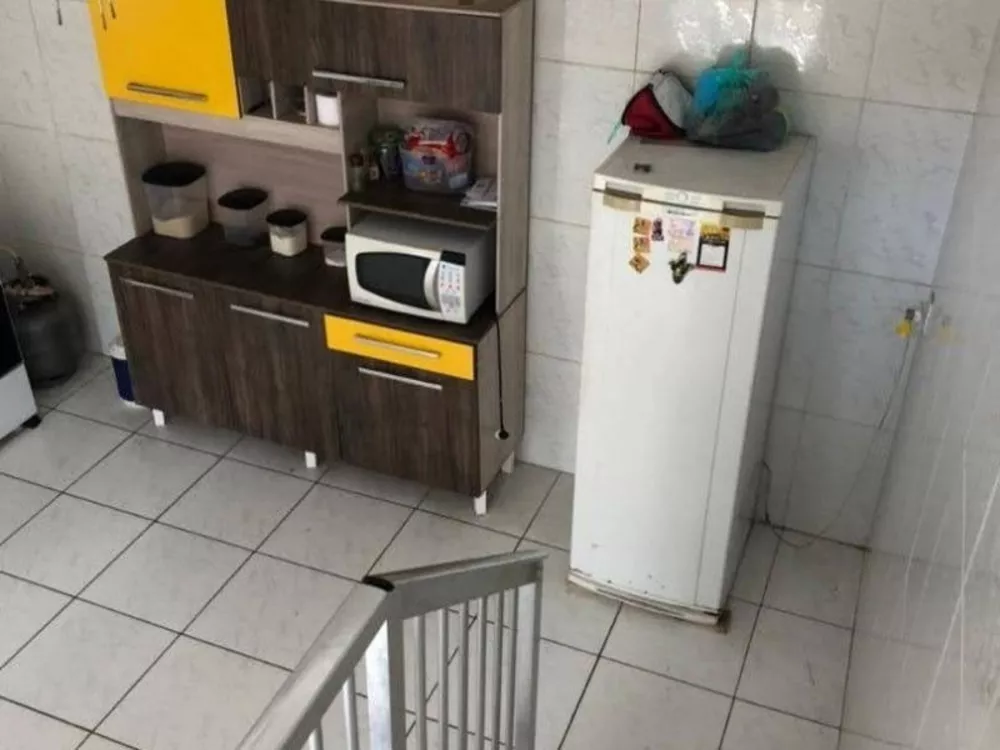 Casa à venda com 4 quartos, 180m² - Foto 8