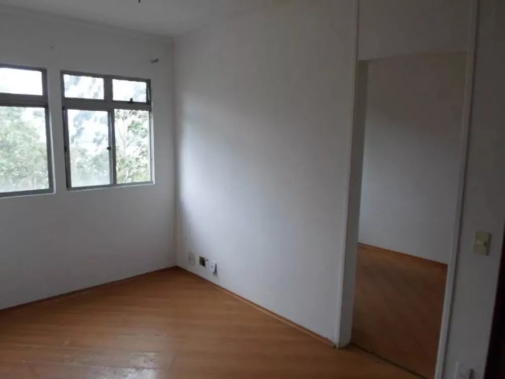 Apartamento à venda com 2 quartos, 43m² - Foto 3