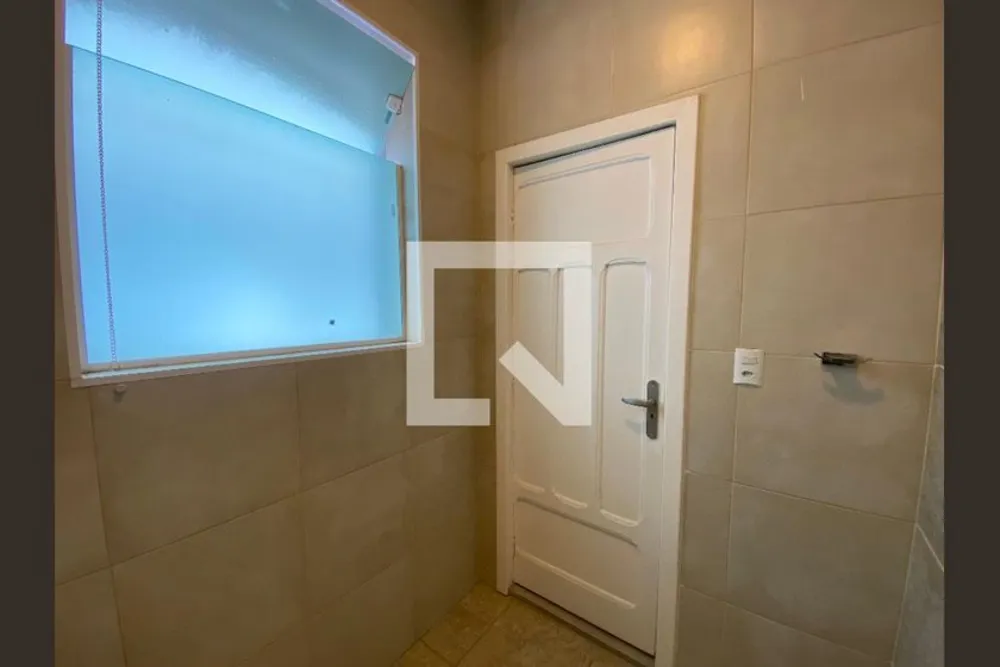 Casa, 3 quartos, 247 m² - Foto 2