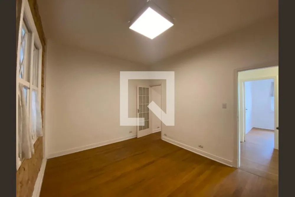 Casa, 3 quartos, 247 m² - Foto 1