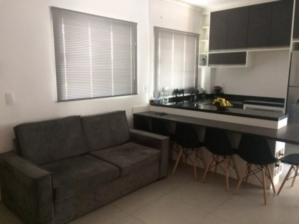 Apartamento à venda com 2 quartos, 50m² - Foto 2