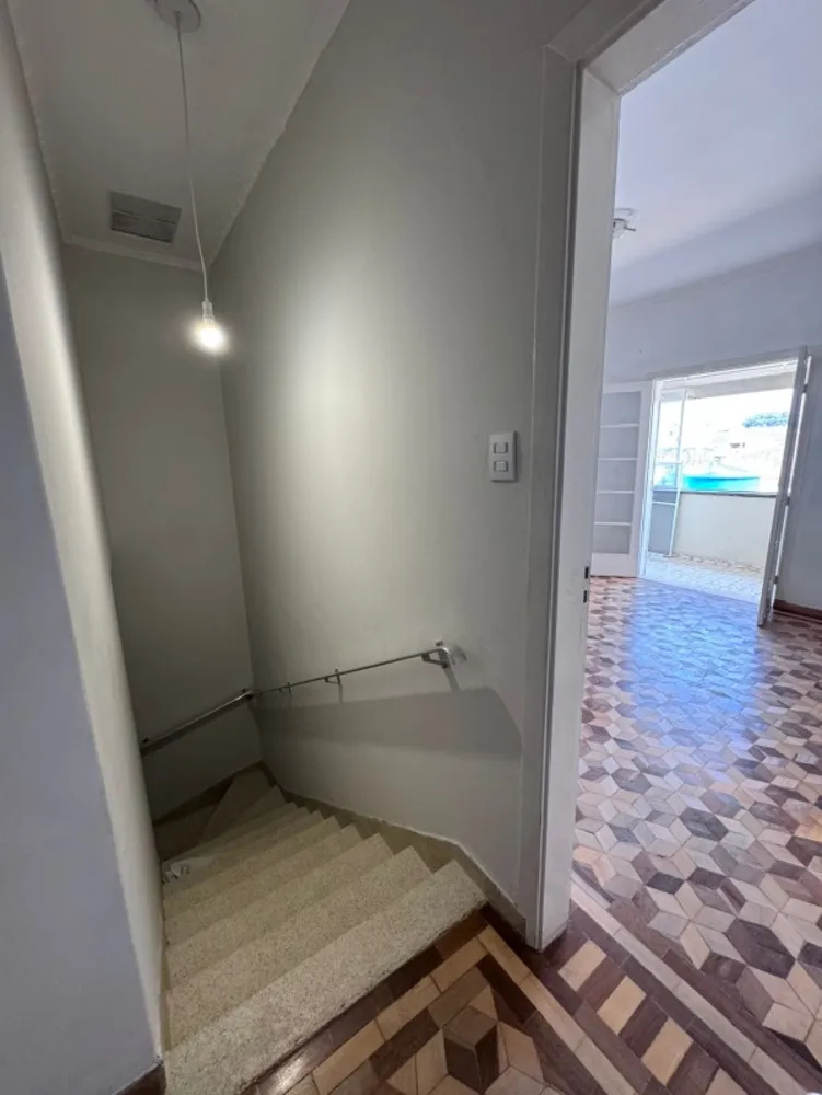 Casa, 2 quartos, 200 m² - Foto 1