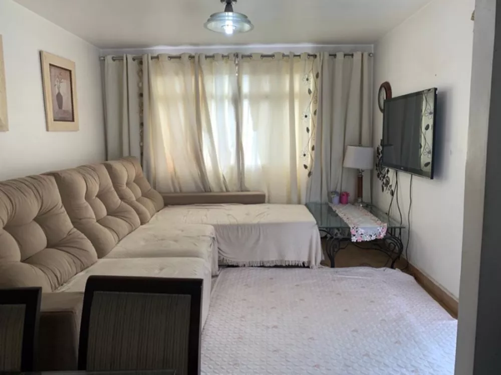 Apartamento à venda com 3 quartos, 130m² - Foto 1