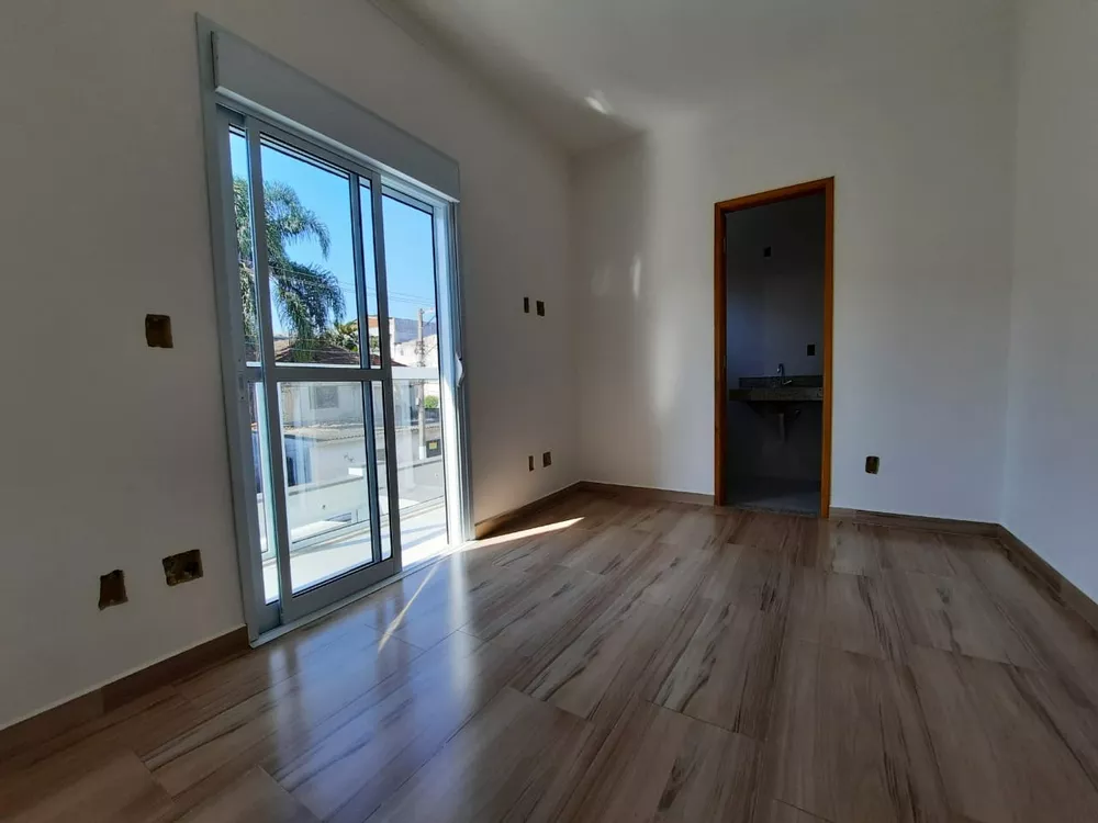 Casa, 3 quartos, 90 m² - Foto 2