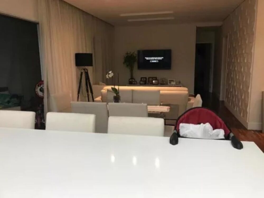 Apartamento, 3 quartos, 132 m² - Foto 1